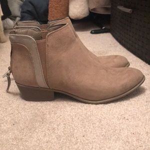 Women’s Booties